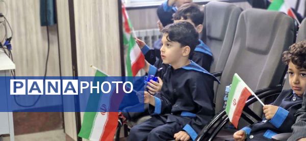 زنگ غنچه‌ها همزمان با سراسر کشور در بندرانزلی