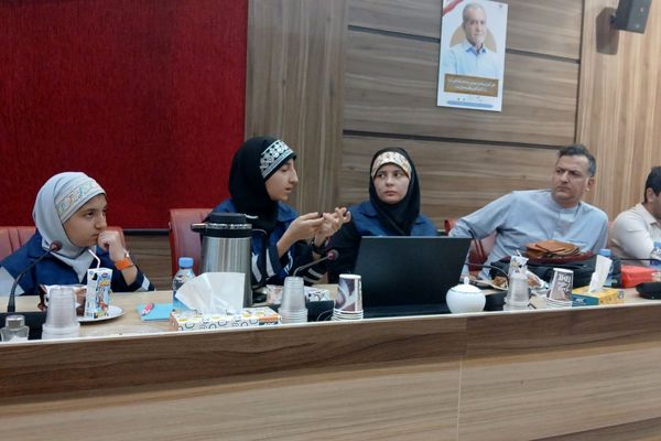حضور دانش‌آموزان پانا ری دو در نشست صمیمی با مدیر عامل خبرگزاری پانا 