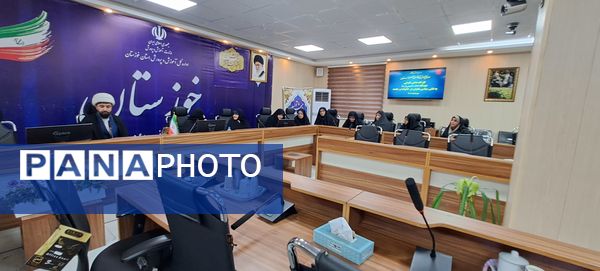 برگزاری کارگاه دانش‌افزایی دیدگاه امام خمینی (ره) به نقش سیاسی بانوان در خانواده و جامعه