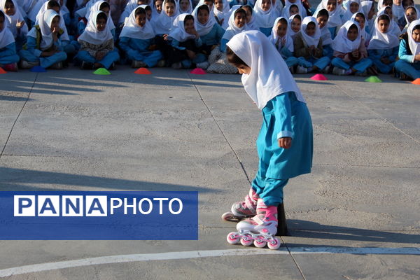 المپیاد درون مدرسه‌ای در مدرسه شهید فخرانی درق