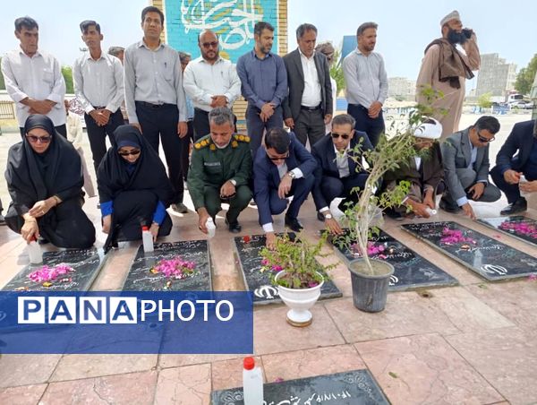 هفته دولت در جاسک؛ از تجلیل کادر درمان تا افتتاح مزرعه ۲۰ هکتاری میگو