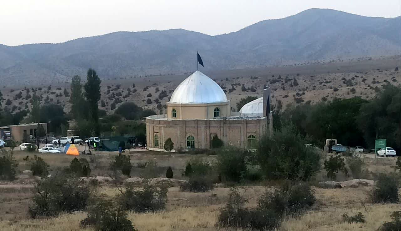 پیاده‌روی هیات روستای زرد تا امام زاده روستای کاستان