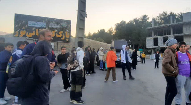 برنامه کوهپیمایی خانوادگی دبیرستان رازی در پارک نور شیراز