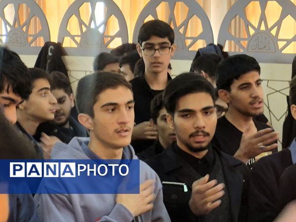 مدرسه شهید رجایی در عزای فاطمه(س) نوای سینه‌زنی سرداد