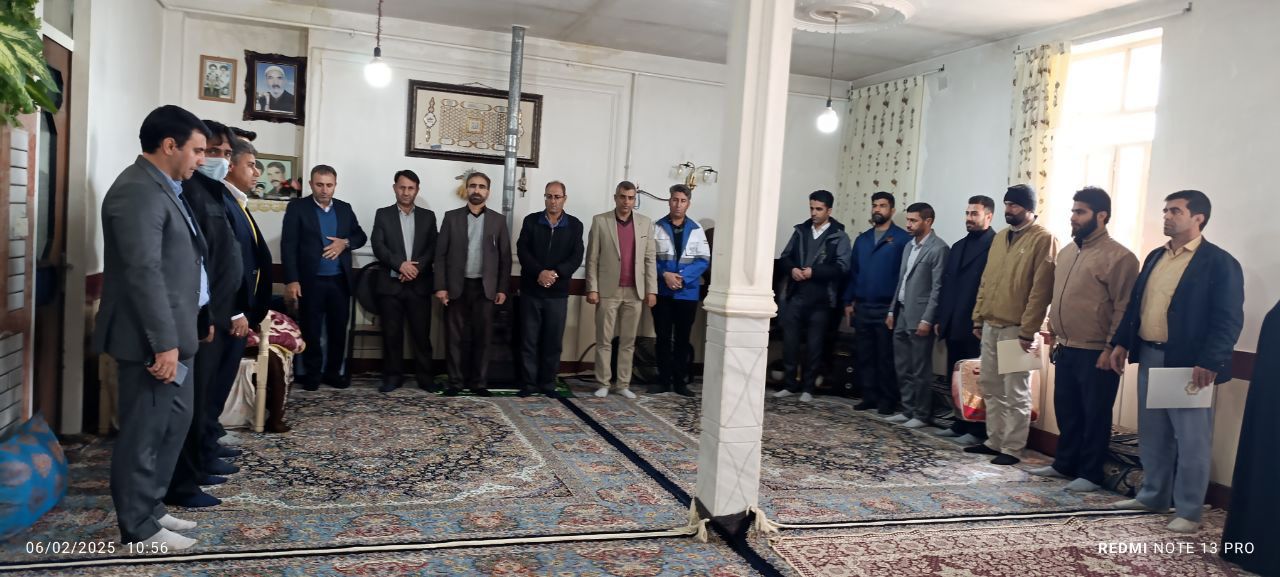 تجلیل باشکوه از مقام شهید علی رازانی