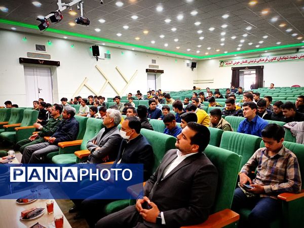 تودیع و معارفه فرماندهان واحد های مقاومت بسیج دانش آموزی شهرستان کاشمر