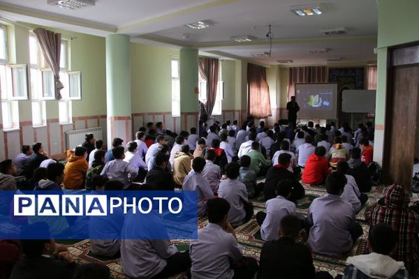 آیین نکوداشت هفته پدافند غیرعامل با شعار تدبیر امروز، امنیت فردا در سمنان