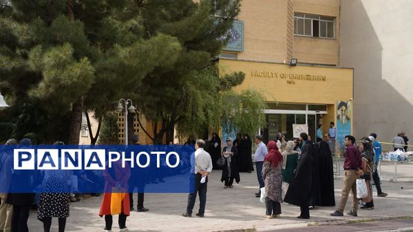 غوغای دانشگاه فردوسی مشهد در روز کنکور ۱۴۰۴