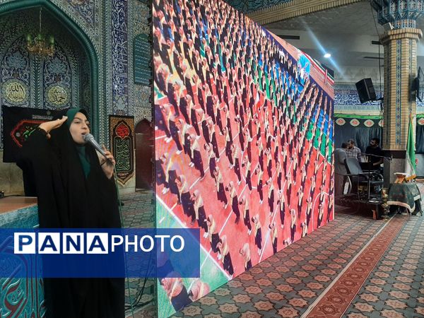 محفل انس با قرآن به مناسبت هفته بسیج در ملارد