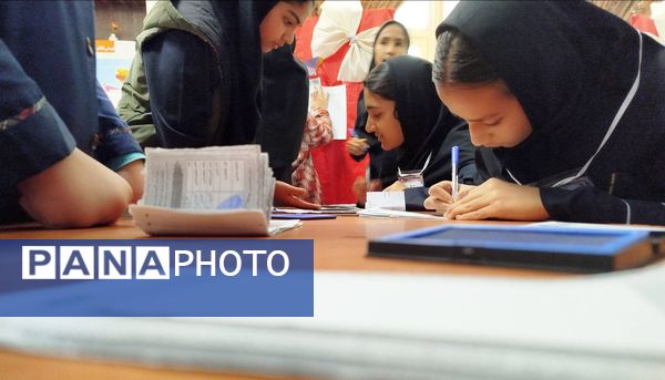 برگزاری انتخابات شورای دانش آموزی در کاشمر