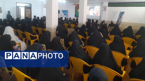 پخش سخنرانی رهبر  معظم انقلاب به صورت زنده در سازمان تبلیغات ورزنه