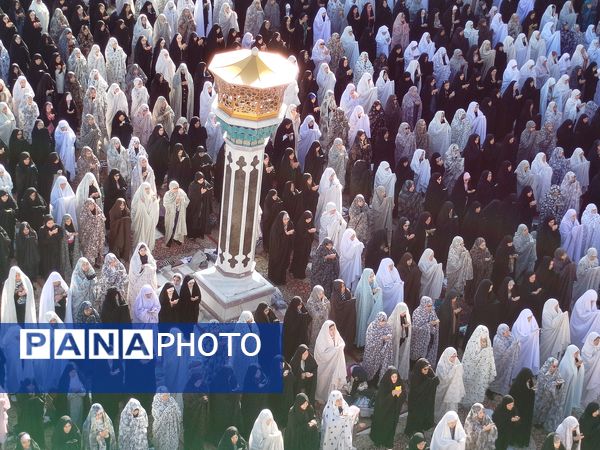 نماز عید سعید فطر با حضور پرشور مردم در شهرستان کاشمر برگزار شد 