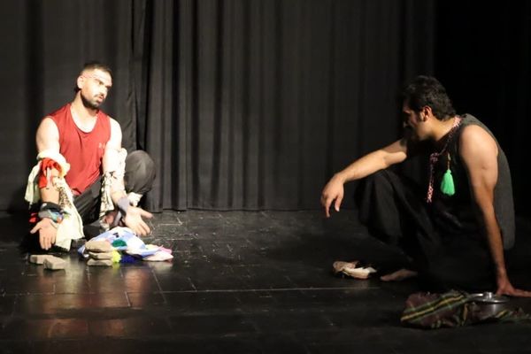 چهار نمایش از فارسان در مرحله بازبینی سی و هفتمین جشنواره تئاتر استانی به روی صحنه رفت