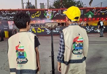 حس و حال وصف‌ناپذیر زائران امام حسین (ع) در موکب دانش‌آموزی پیشتازان حسینی