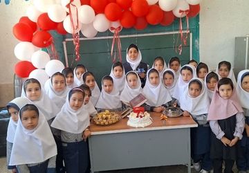 برگزاری آیین جشن شکوفه ها در مدارس ابتدایی ایزدخواست