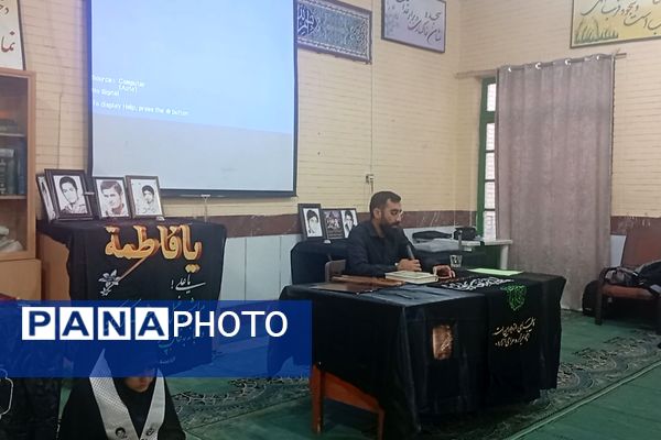 یادواره شهدا و محفل قرآنی و مراسم عزاداری دهه دوم فاطمیه در دبیرستان نرجس