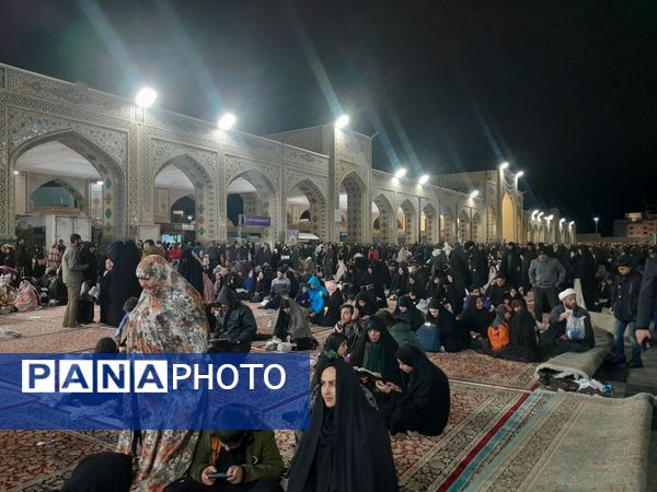مراسم احیا در شب ۲۳ ماه رمضان در حرم مطهر رضوی 