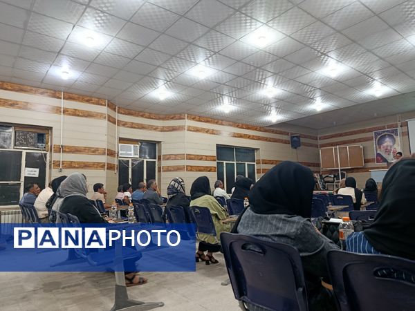 دومین کارگاه روانشناسی برای تربیت نسل فردا در حاجی‌آباد