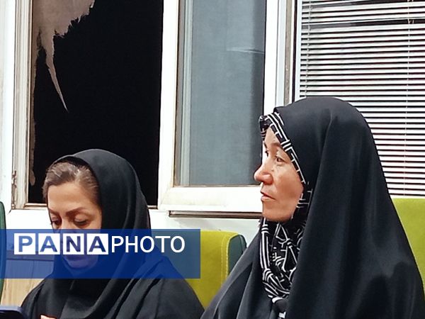 جلسه تقدیر از خبرنگاران و اصحاب رسانه کاشمر