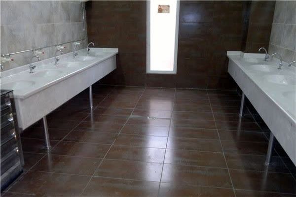 اجرای طرح بهسازی و تجهیز ۲۸۴ سرویس‌ بهداشتی و آبخوری مدارس  استان آذربایجان شرقی
