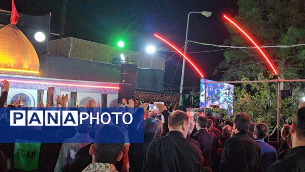 پیکر شهید فاتحی، در آغوش مجلس حسینی آرام گرفت 