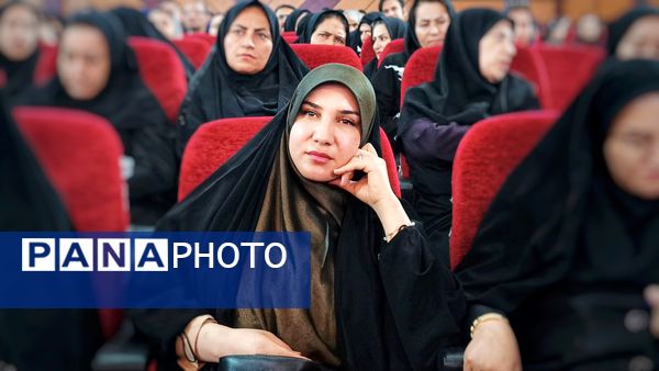 آیین گرامیداشت تجلیل از معلمان نمونه کشوری کهگیلویه و بویراحمد
