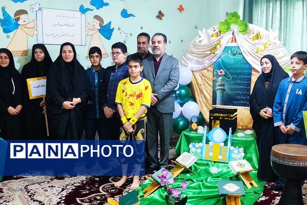 برپایی نمایشگاه قرآن و عترت در ناحیه دو شهرری 