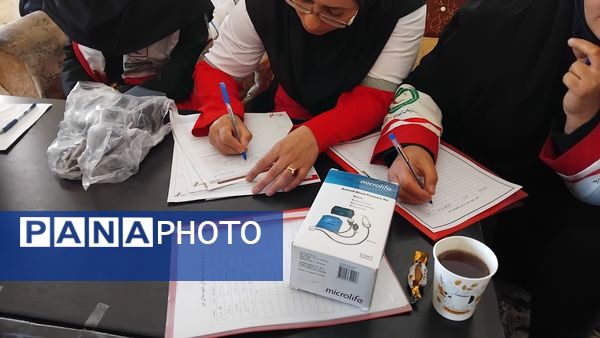 میز خدمت مسئولان در نماز جمعه شهر وردنجان