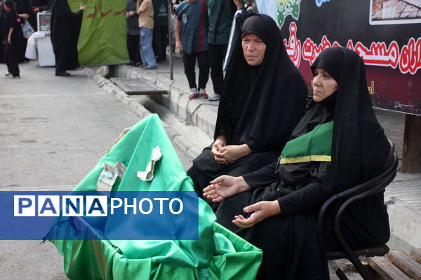 برپایی سفره حضرت رقیه(س) در زنجان