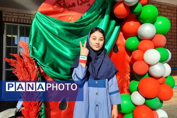 برگزاری مراسم جشن یلدا در مدرسه مهرآیین و مدرسه مریم بهارستان۲