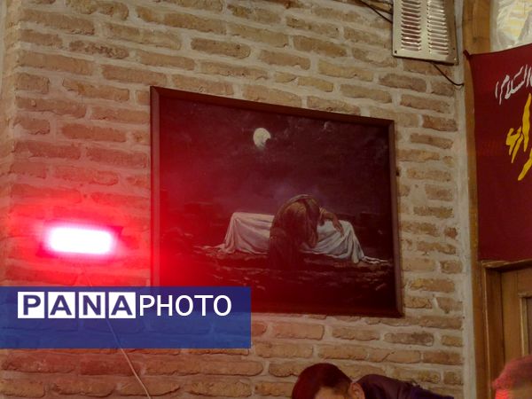 فعالیت چایخانه حضرت زهرا(س) نیشابور در هوای سرد زمستانی 