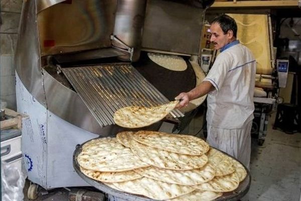 قیمت مصوب انواع نان در همدان اعلام شد