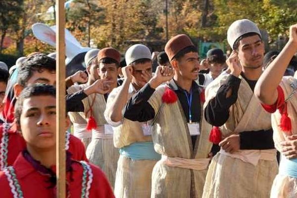برگزاری آیین «روز دانش‌آموز» در بیست‌وچهارمین اردوی کشوری دانش‌آموزان عشایر