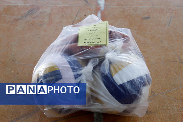 آیین اعزام کاروان تجهیزات ورزشی مهر با نشاط در شهرستان گرمه
