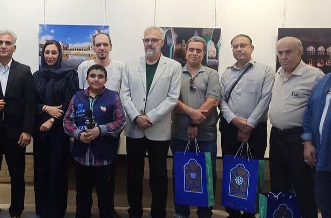  نگارخانه سرو، شاهد لحظه معراج می شود