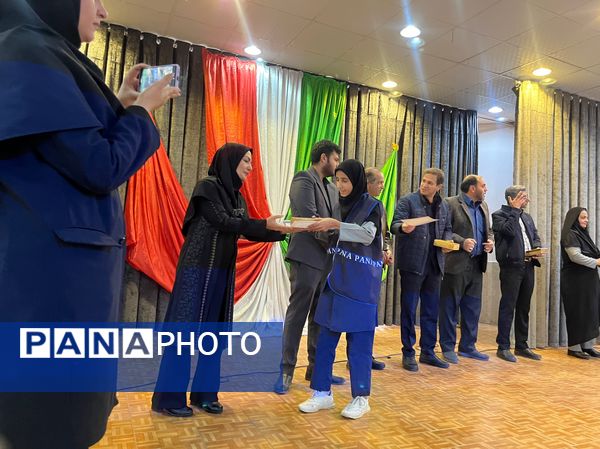 همایش تجلیل از دانش‌آموز خبرنگاران شهرستان آباده