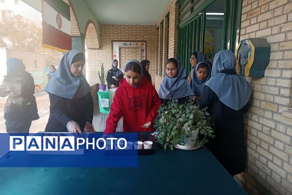 پیوند دل‌های دانش‌آموزان شهرقدس در سوگ حضرت زهرا(س)