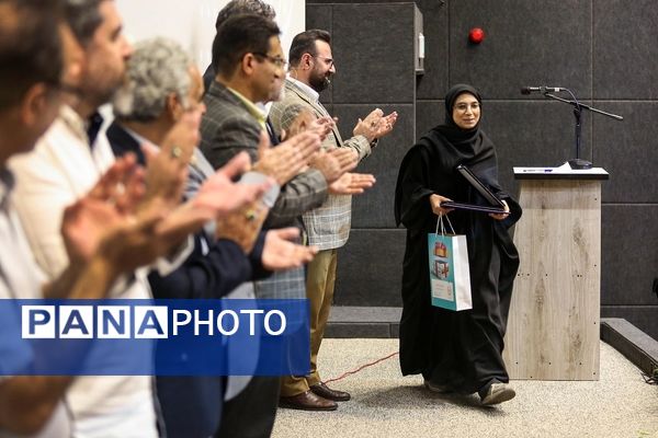 مراسم جشن تجلیل از برگزیدگان سینمای مهر ایران در قم