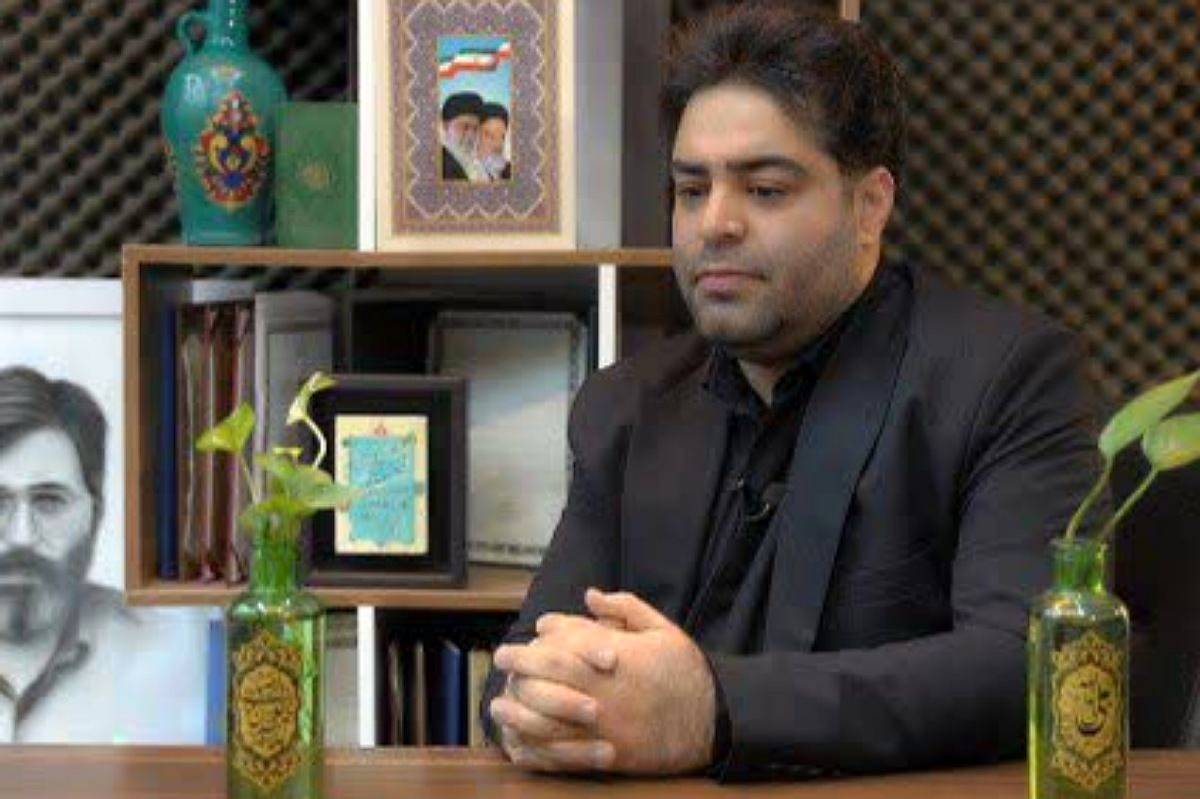 کتاب‌های اصیل، سدّی محکم در برابر امواج سمی و سطحی‌نگری دشمنان است