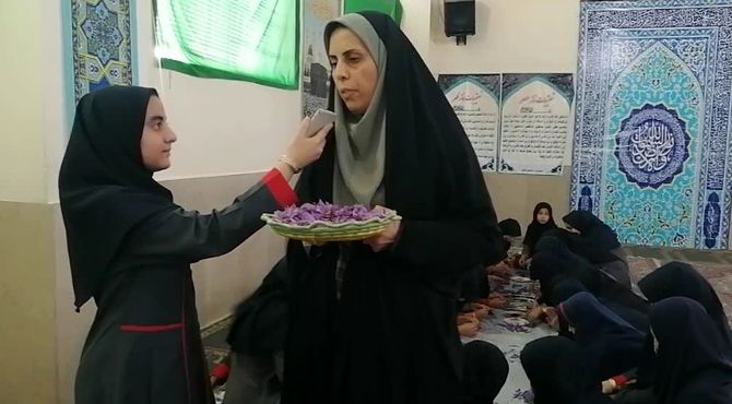 اجرای طرح بوم؛ آشنایی با گیاه زعفران در تفت