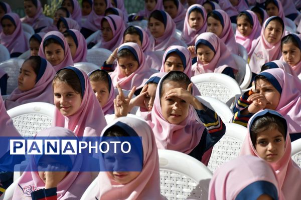  "سپاس معلم"  در مدرسه حاج حسن اسدی شهر فیض آباد مه‌ولات