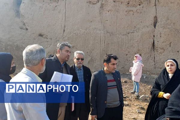 شاهنامه‌خوانی در دل تاریخ؛ بازدید فرهنگی اعضای کارگاه شاهنامه‌خوانی از قلعه ایرج پیشوا