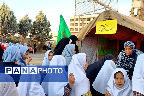 برپایی موکب مقاومت به‌مناسبت هفته بسیج در دبستان جنت ملارد 