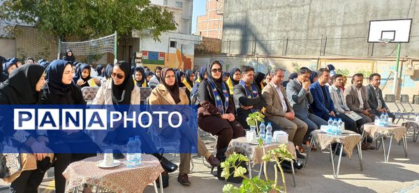 برگزاری انتخابات شورای دانش‌آموزی در مدرسه شاهد آمنه