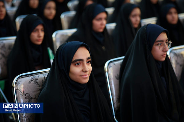 آیین نواختن زنگ استکبارستیزی