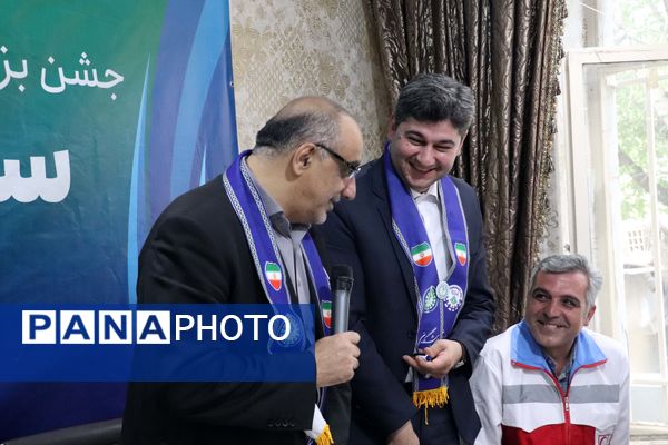 آیین سپاس مربی در آذربایجان شرقی