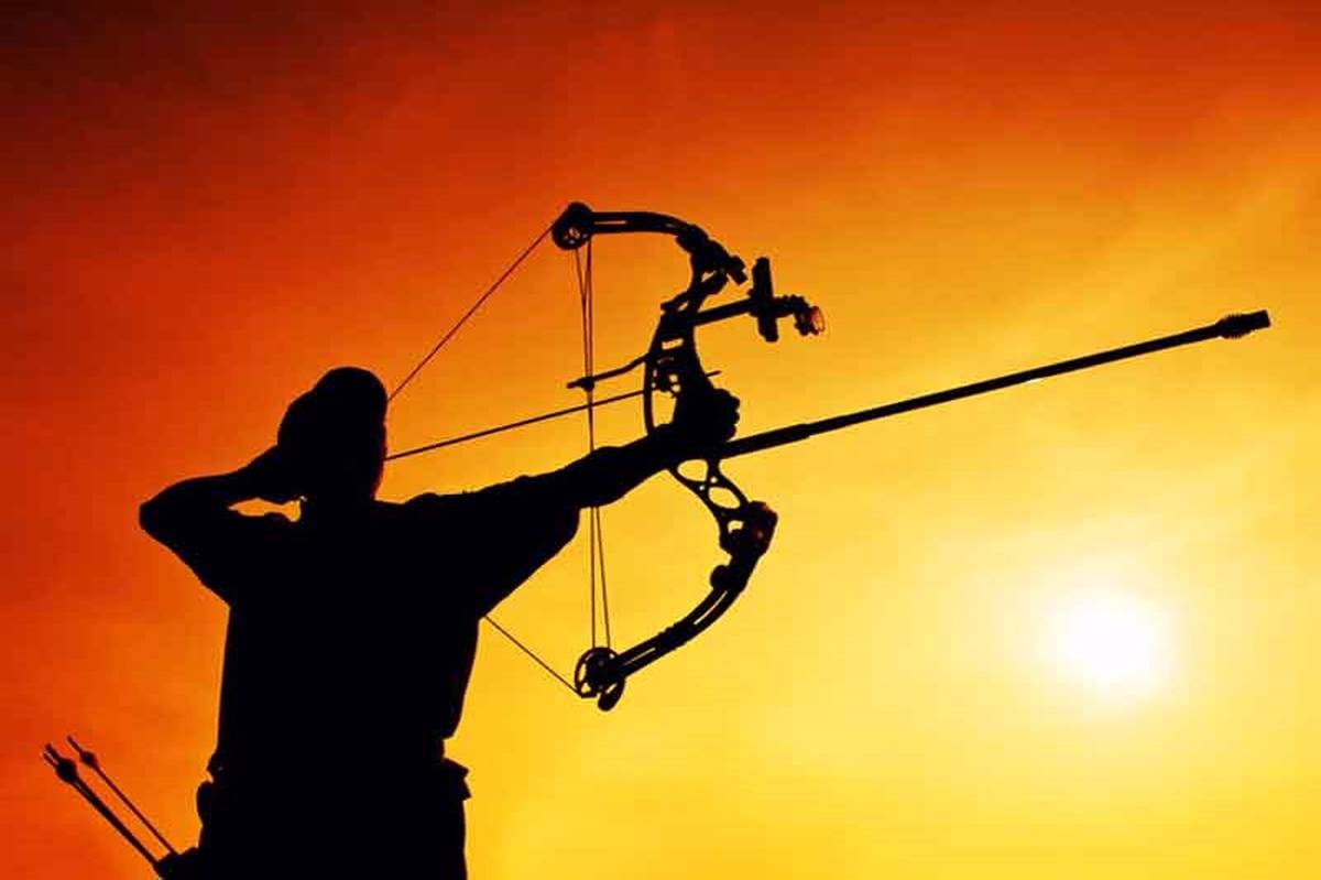 تیراندازان ایران در  لیگ برتر دست به کمان می‌برند