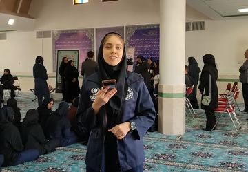 روایت حضور پر نشاط دانش آموزان هنرستان آسفالت طوس در انتخابات شواری دانش آموزی