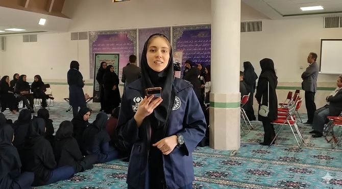 روایت حضور پر نشاط دانش آموزان هنرستان آسفالت طوس در انتخابات شواری دانش آموزی