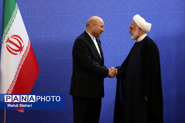 ورود مهمانان مراسم تحلیف رئیس‌جمهوری به مجلس شورای اسلامی 